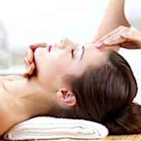 Косметический массаж лица